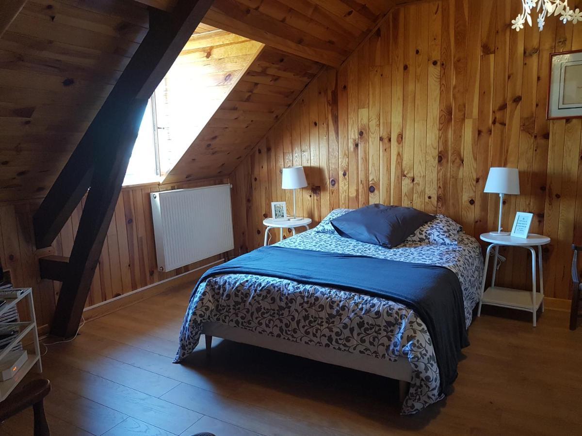 Bed and Breakfast Le Bearn Sous Les Toits Nay  Zewnętrze zdjęcie